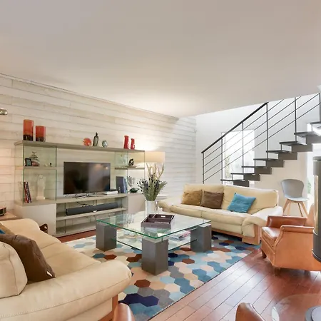 Σπίτι διακοπών 5 Chambres Avec Piscine A *