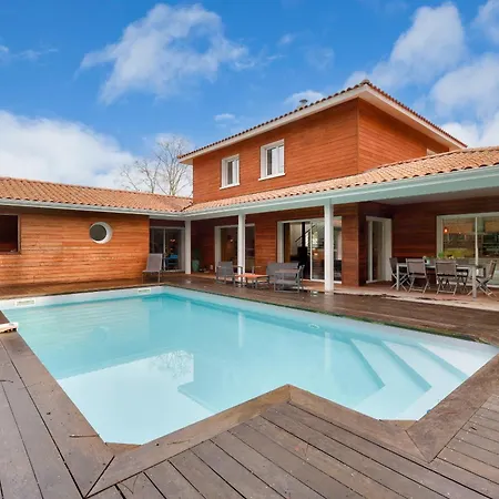 5 Chambres Avec Piscine A Σπίτι διακοπών
