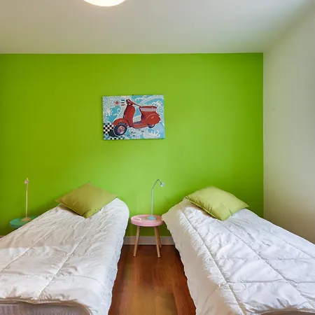 5 Chambres Avec Piscine A Σπίτι διακοπών *